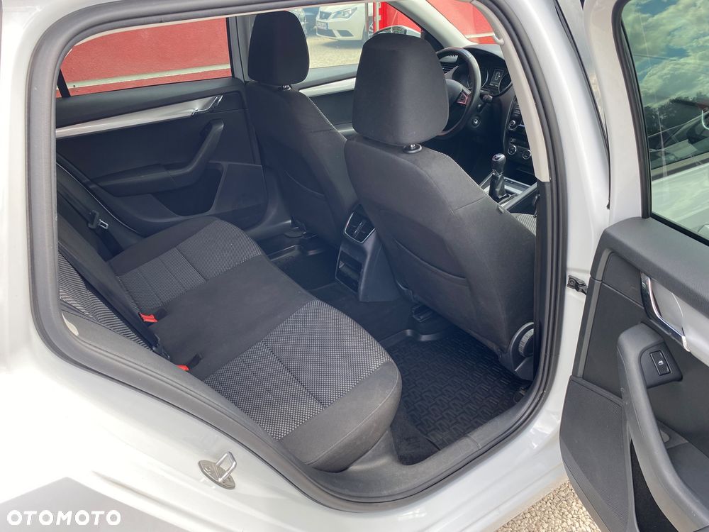 Skoda Octavia 1.6 TDI Ambition - 8