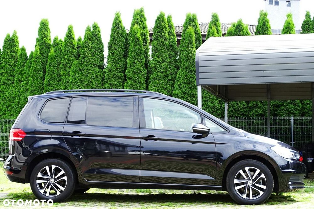 Volkswagen Touran - 7