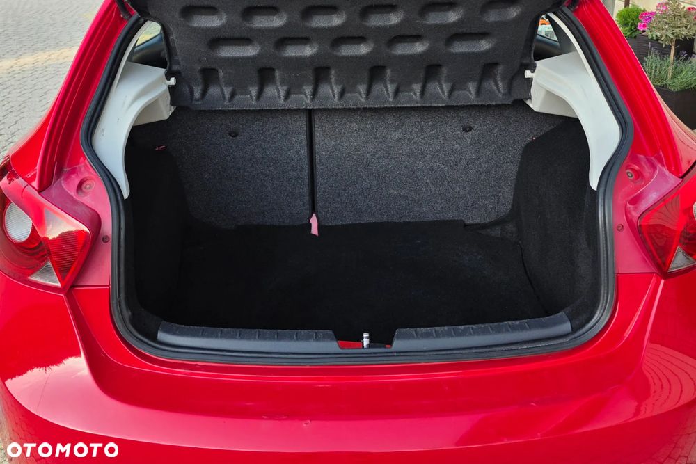 Seat Ibiza 1.6 16V Reference - 5