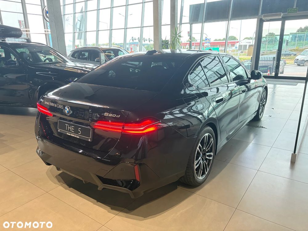 BMW Seria 5 520d xDrive mHEV - 6