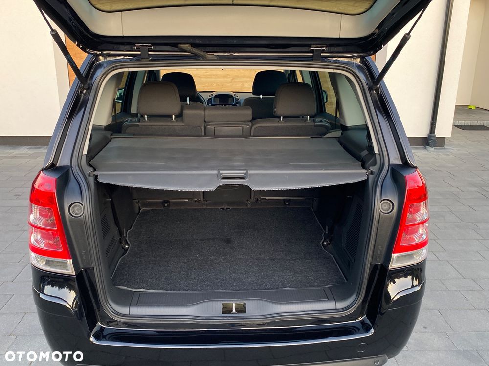 Opel Zafira 1.8 Design Edition - 31
