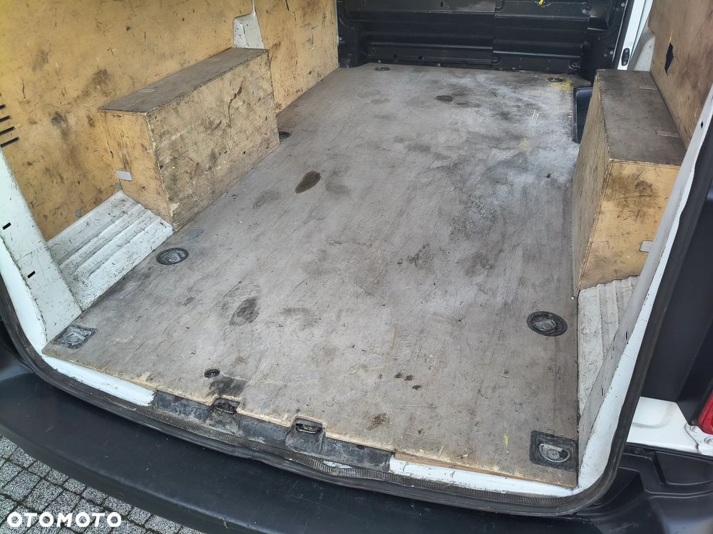 Peugeot EXPERT NOWY MODEL 2.0 HDI (145KM) 6-BIEGÓW LONG (L3H1) (EURO,6) KLIMA STAN IDEALNY NIE MA RDZY BEZWYPADKOWY SERWIS A.S.O. DO KOŃCA ! ! ! - 19