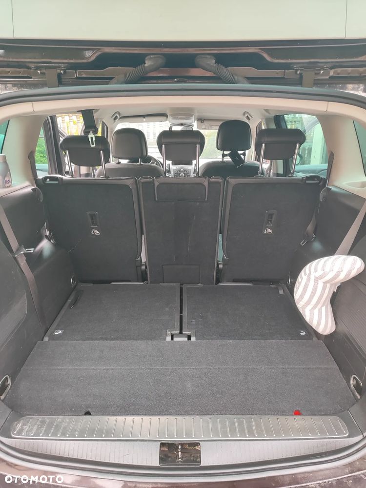 Opel Zafira - 4
