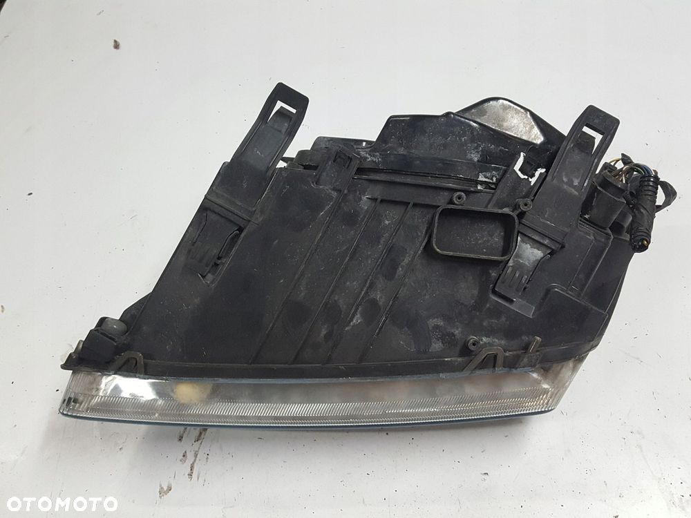 FORD FOCUS MK2 04-07r LAMPA PRAWA PRZÓD ANGLIK - 4