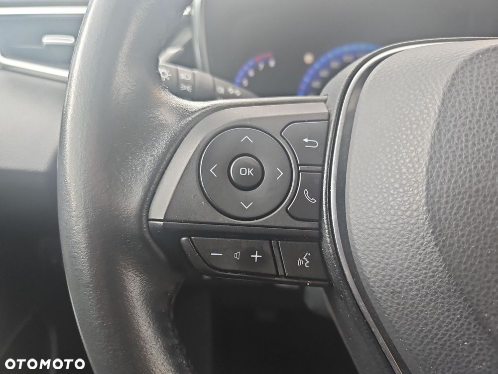 Toyota Corolla - 13