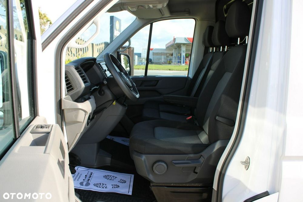 Volkswagen Crafter - 10