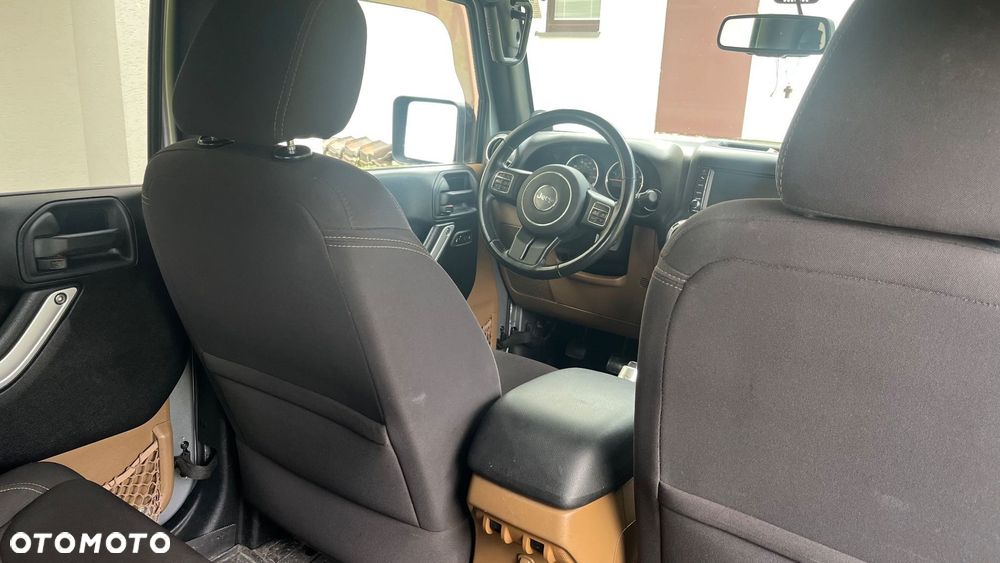 Jeep Wrangler - 7