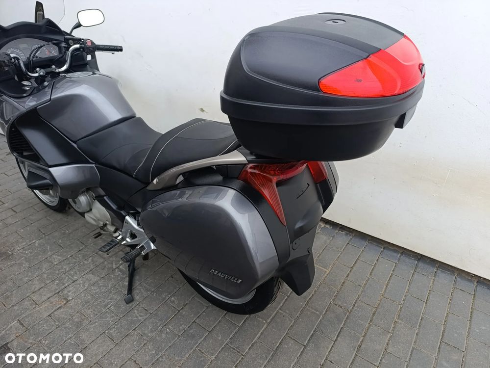 Honda NTV - 19