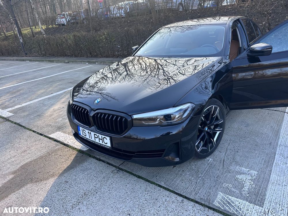 BMW Seria 5 530i xDrive AT - 2