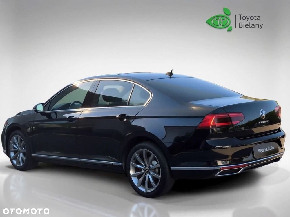Volkswagen Passat 2.0 TDI Elegance DSG - 41