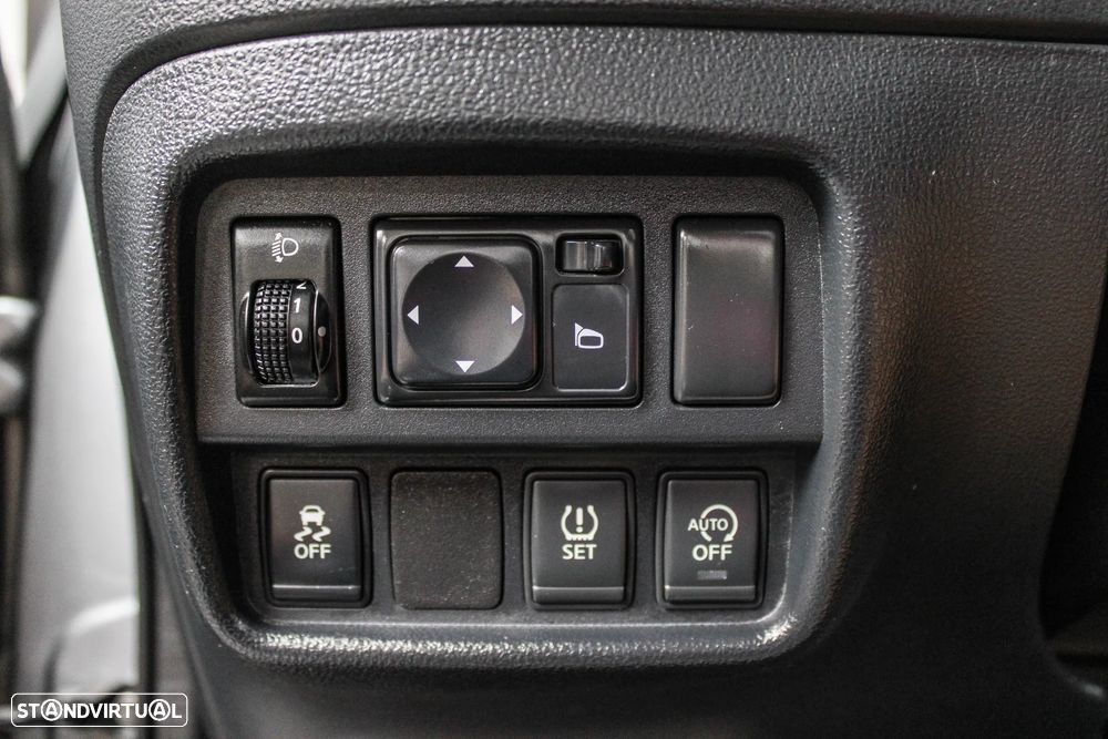 Nissan Juke 1.2 DIG-T N-Connecta - 34