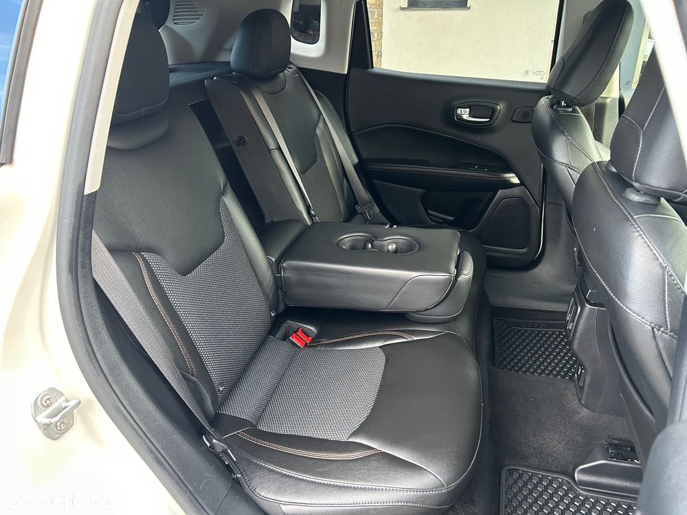 Jeep Compass 2.0 MJD Limited 4WD S&S - 28