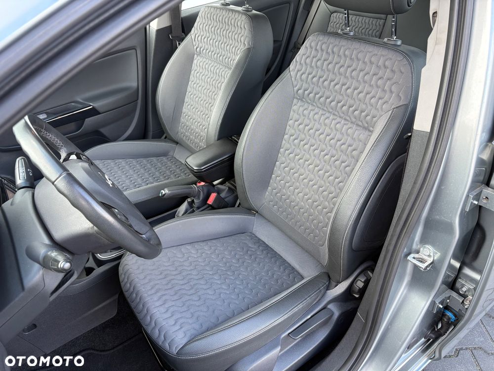 Opel Corsa 1.4 16V Cosmo - 18