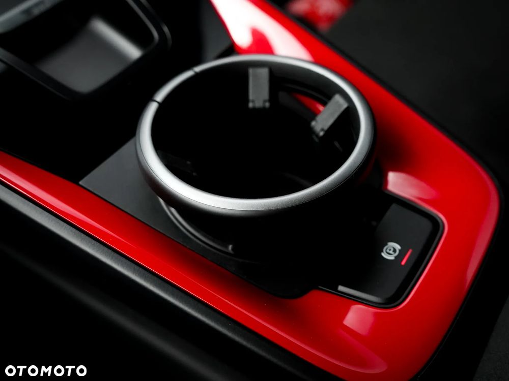 Porsche 911 Carrera GTS - 19