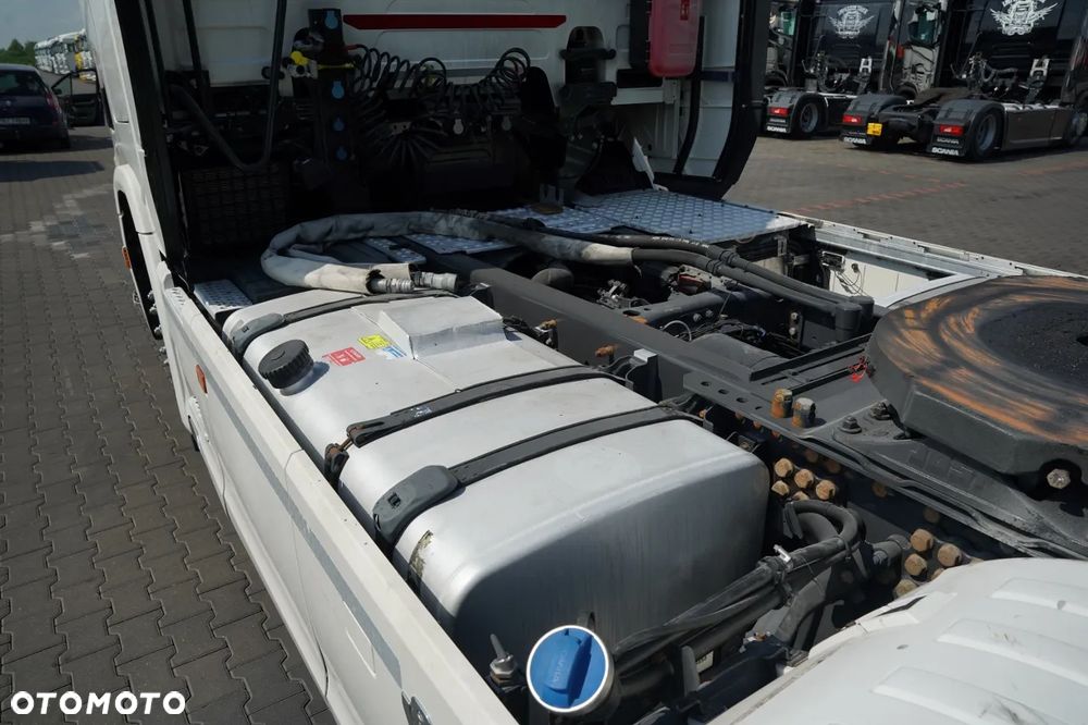 Scania R 520 / V8 / RETARDER / HYDRAULIKA / KLIMA POSTOJOWA / CAŁA NA PODUSZKACH / - 13