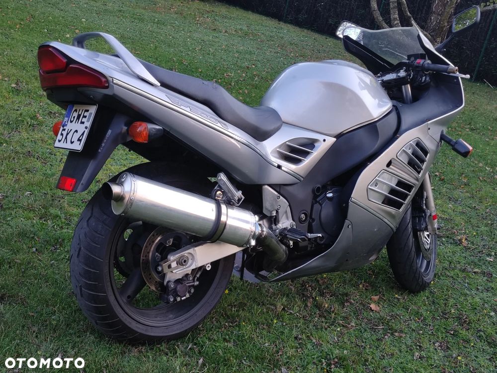 Suzuki RF - 1