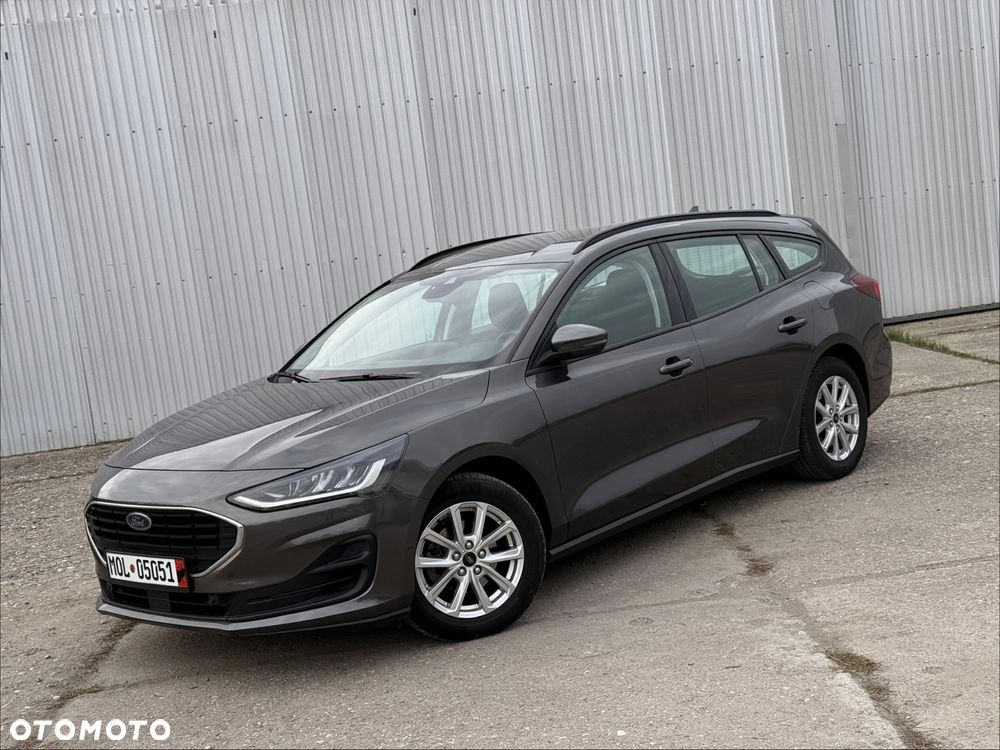 Ford Focus ver-1-5-ecoblue-start--stopp--system-titanium - 1