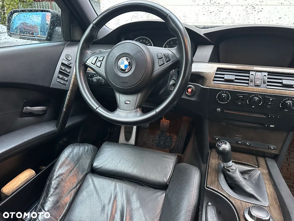 BMW Seria 5 - 12