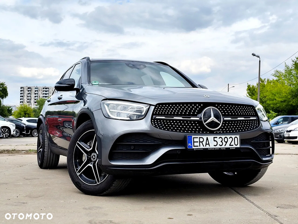 Mercedes-Benz GLC 220 d 4Matic 9G-TRONIC AMG Line Plus