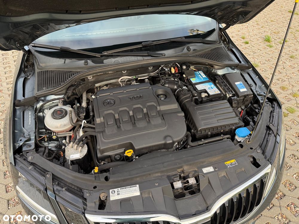 Skoda Octavia 2.0 TDI Green tec DSG Elegance - 35