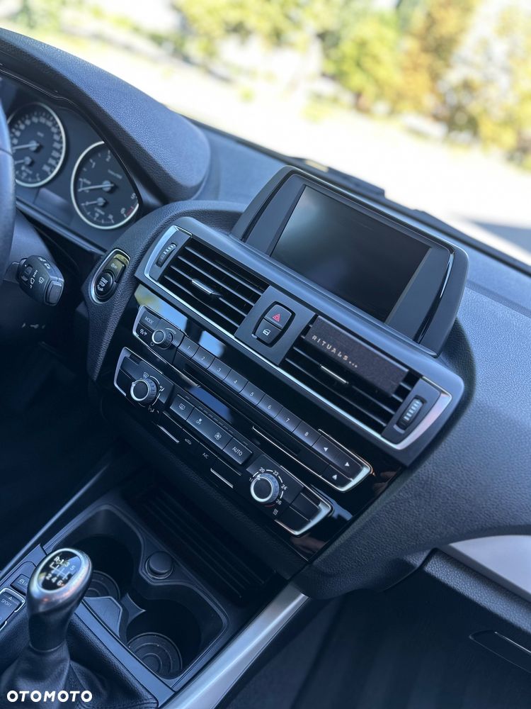 BMW Seria 1 116d EfficientDynamics Advantage - 16