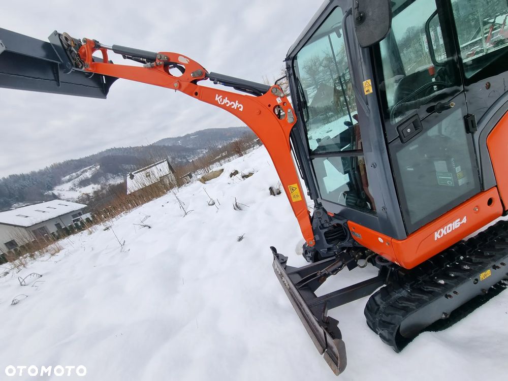 Kubota KX016-4 Koparka Gąsienicowa 2 tony. DEKRA aktualna do 2026r. Rozsuwane Hydr. podwozie! Sprowadzona z Norwegii! Zero luzów i wycieków. Maszyna jak Nowa z Salonu! 2017rok. Pełna Dokumentacja. Gąsienice bez zużycia! Łyżka Skarpowa Nowa! Szybkozłącze! Okazja Tanio! Dodatkowa Linia Hydr. na młot i wiertnice - 9
