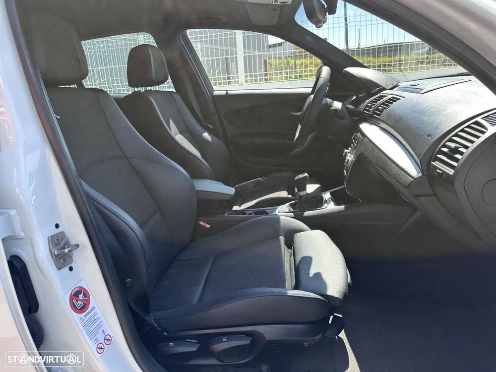 BMW 118 d Pack M - 46