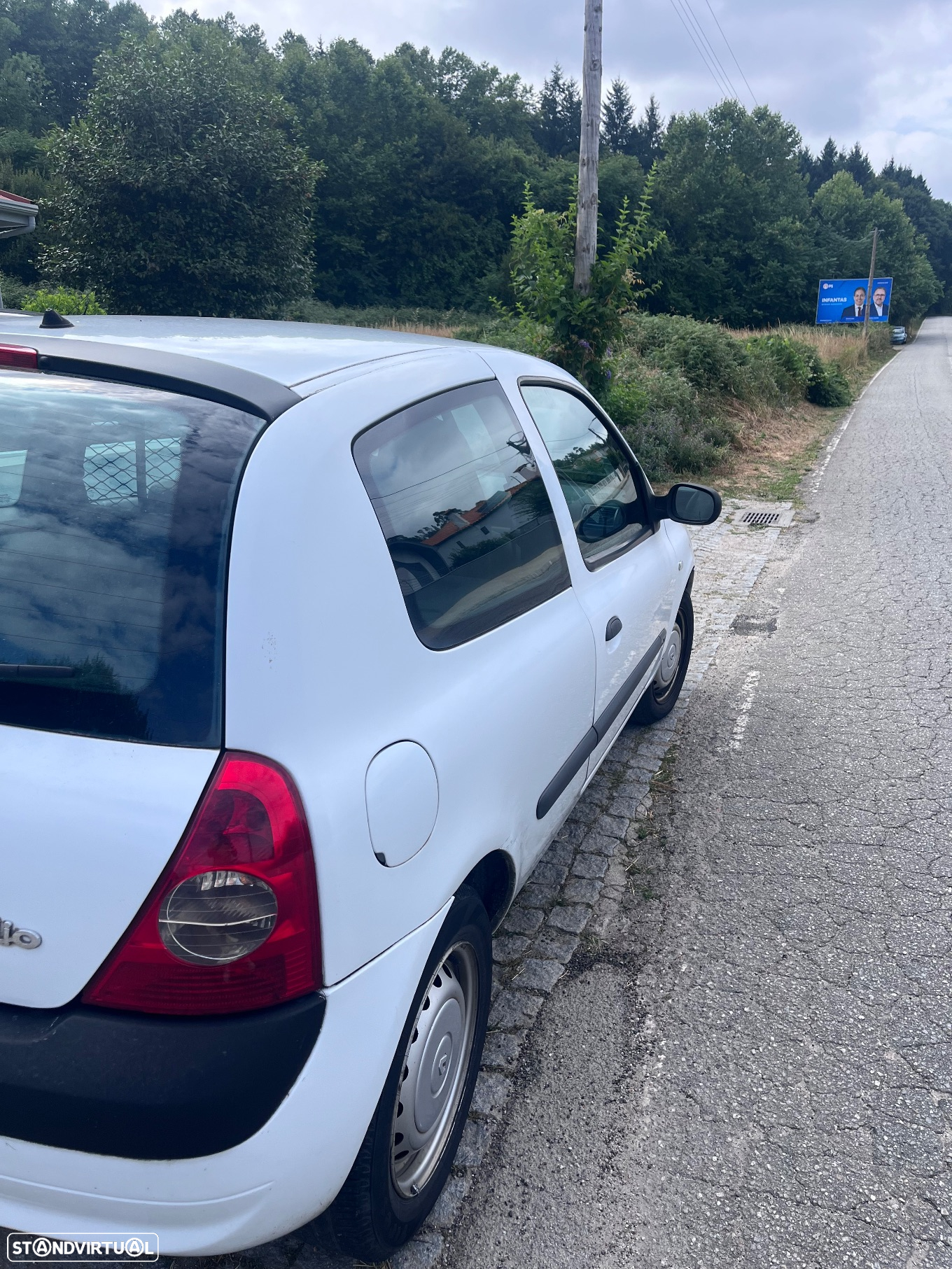 Renault Clio 1.5 dCi Confort - 6