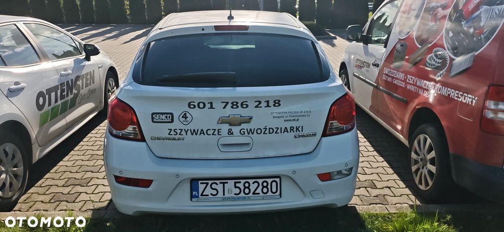 Chevrolet Cruze 1.6 LS - 8
