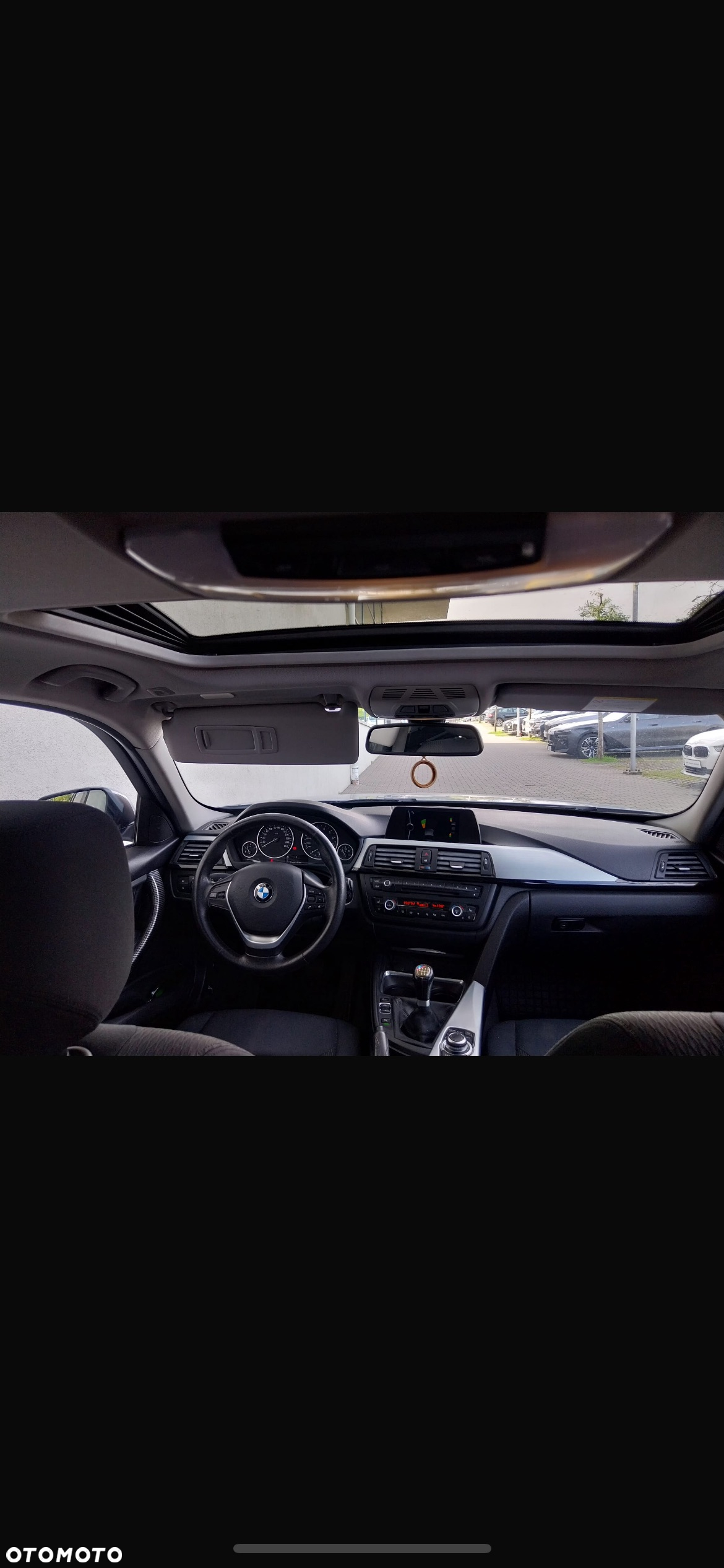 BMW Seria 3 320i - 11
