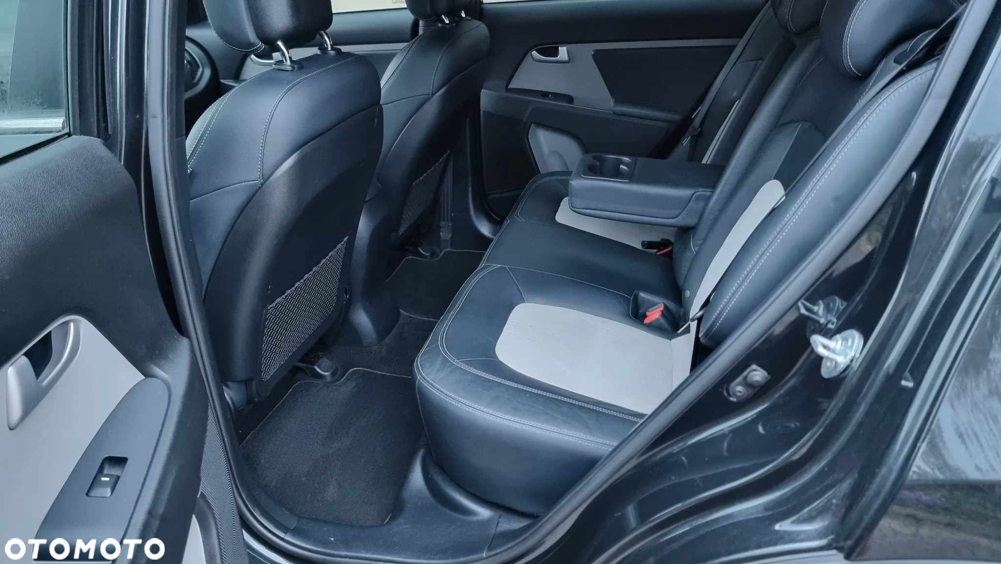Kia Sportage 1.6 GDI Business Line 2WD - 33