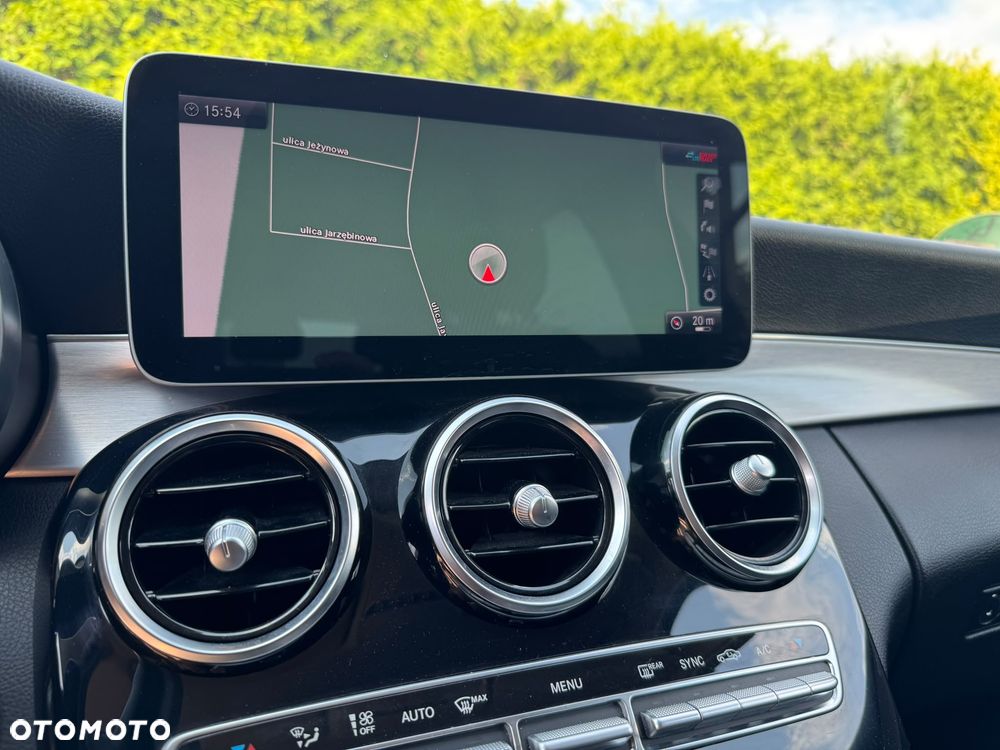 Mercedes-Benz Klasa C 200 9G-TRONIC - 21