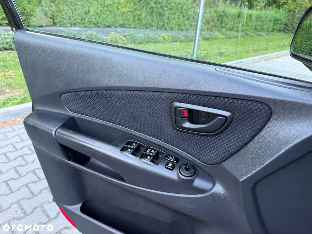 Hyundai Tucson - 12