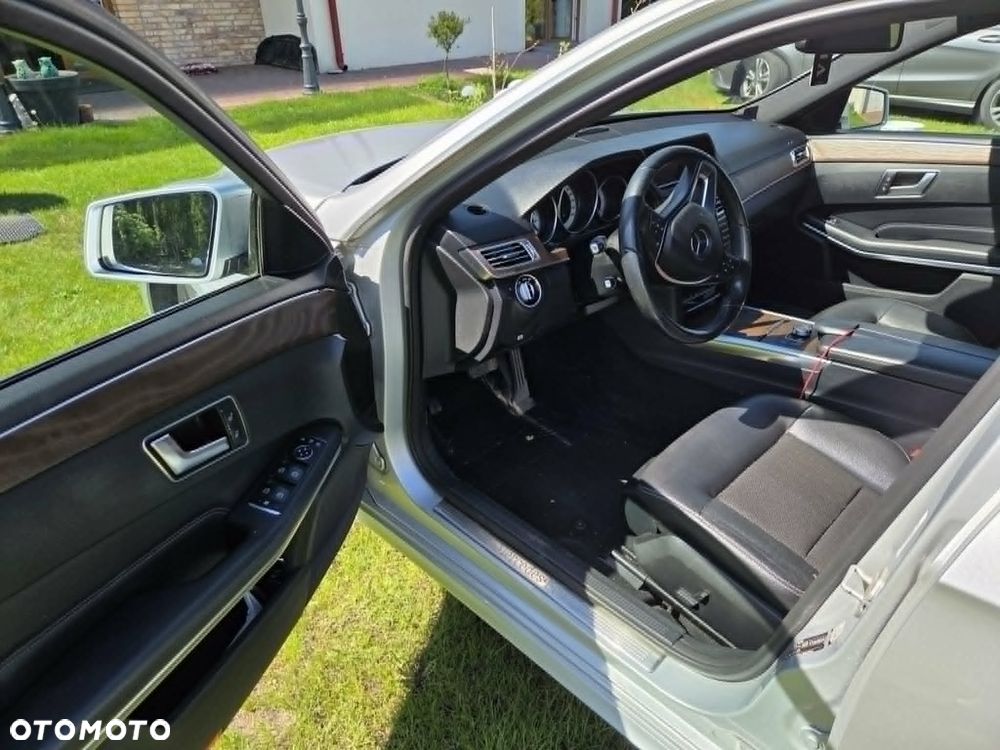 Mercedes-Benz Klasa E 220 CDI 7G-TRONIC Avantgarde - 10