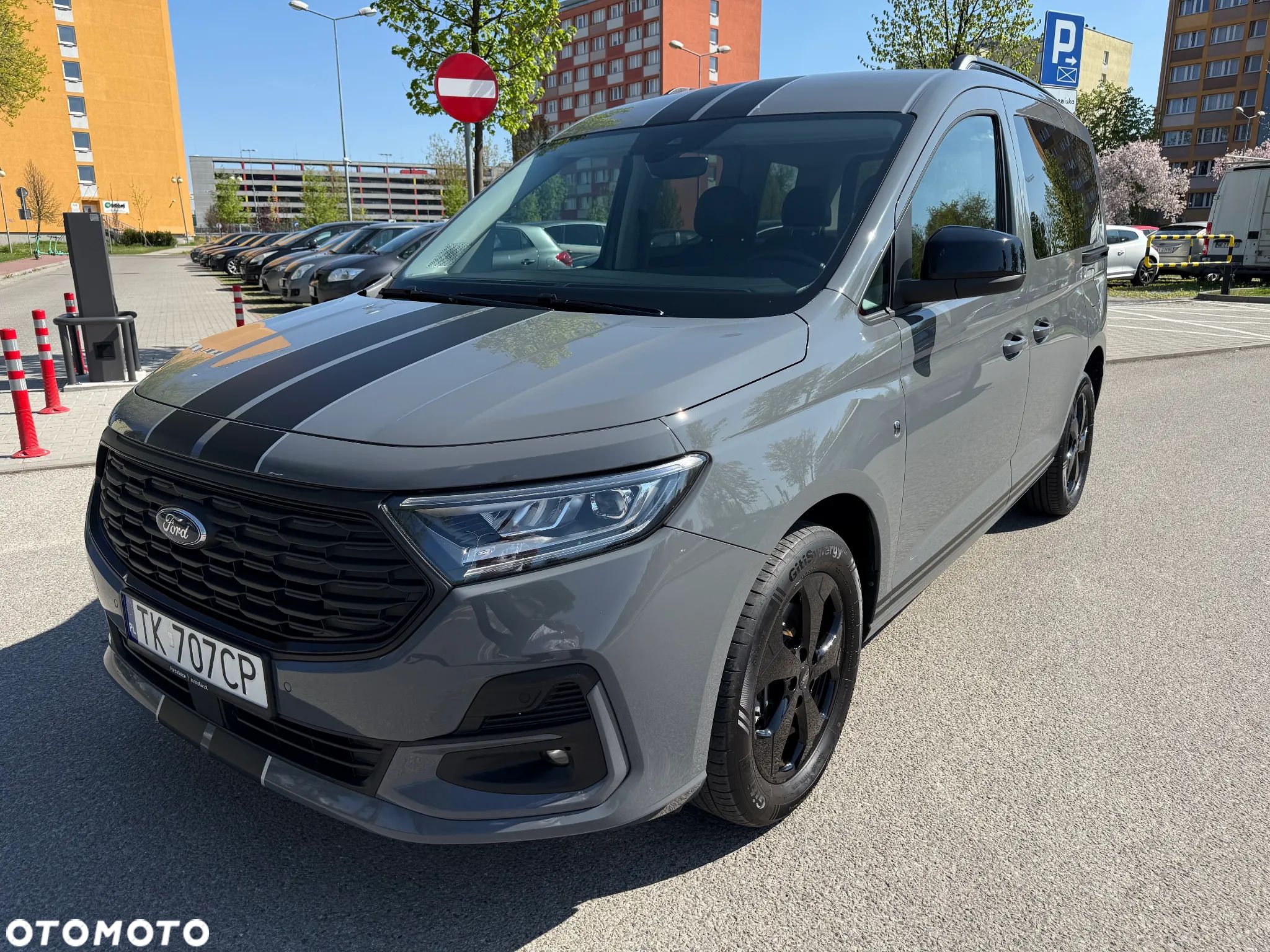 Ford Tourneo Connect - 1