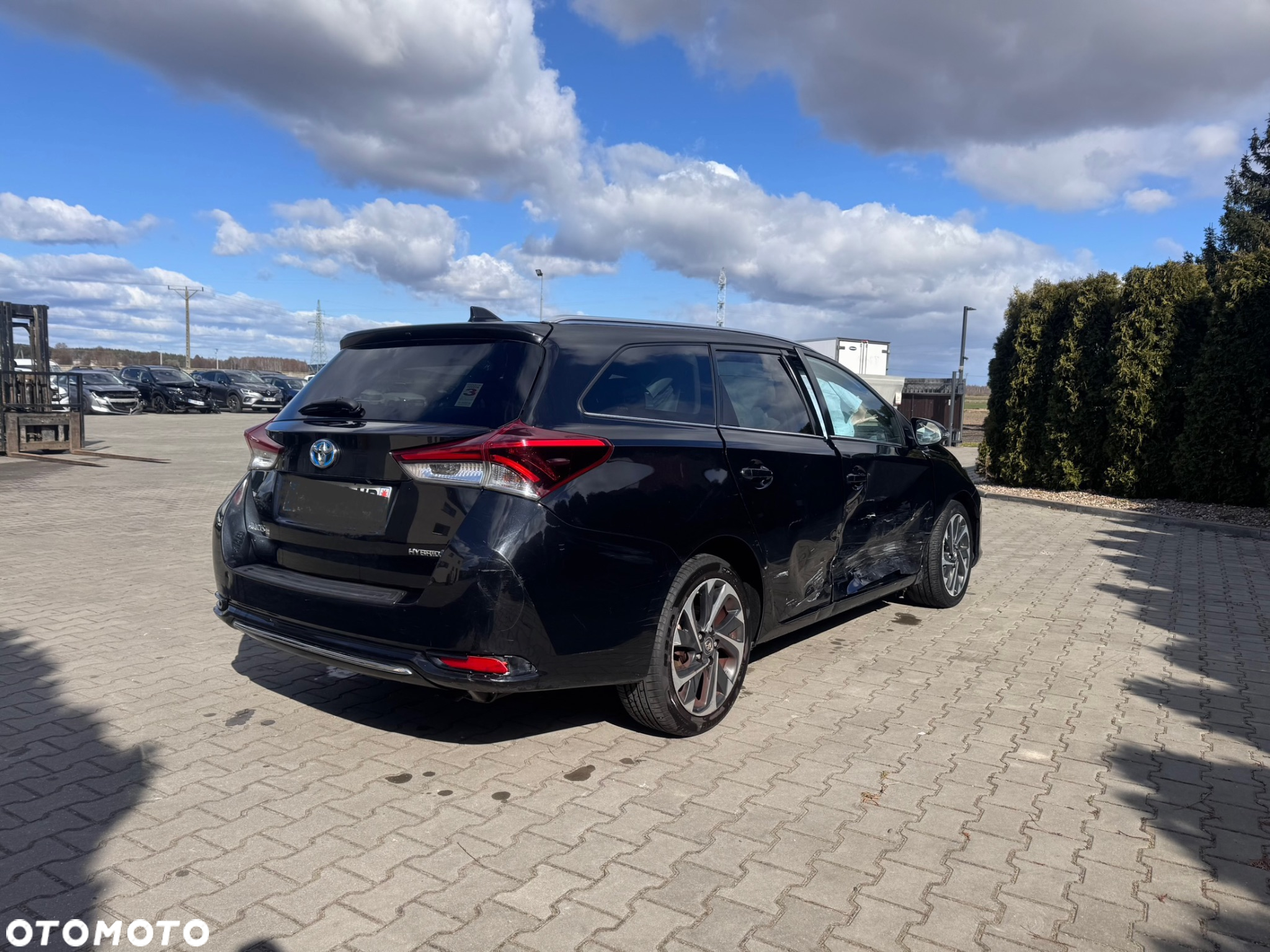 Toyota Auris 1.8 VVT-i Hybrid Automatik Life - 11