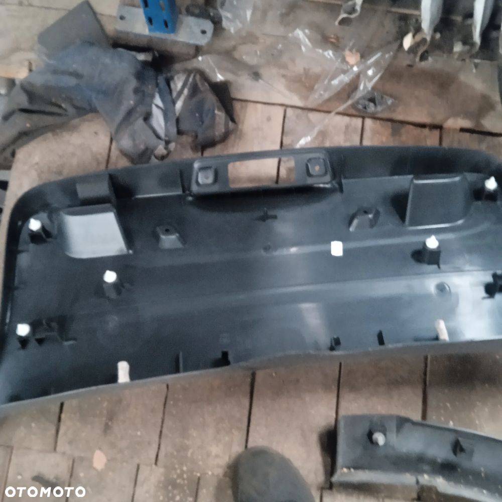 Tapicerka klapy BMW F20 7239905 - 2