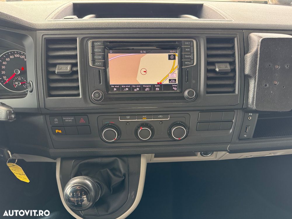 Volkswagen Transporter T6 - 21