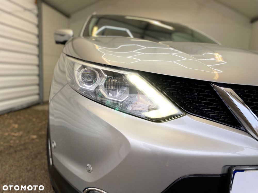 Nissan Qashqai 1.6 DCi Xtronic N-Connecta - 19