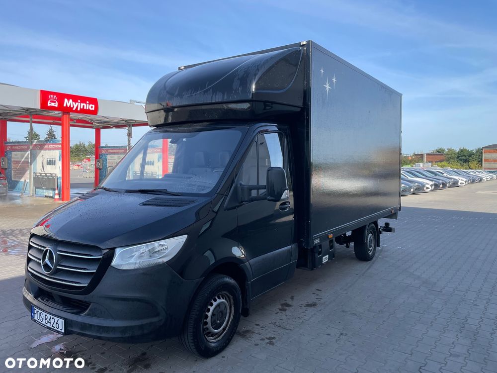 Mercedes-Benz Sprinter - 2