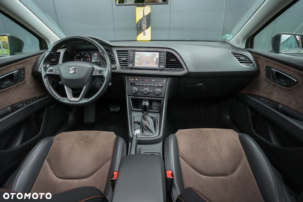 Seat Leon ST 2.0 TDI Start&Stop 4Drive DSG X-Perience - 4