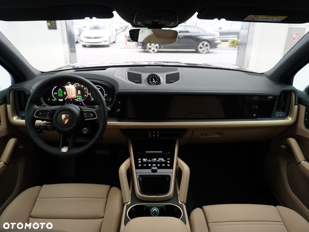 Porsche Cayenne E-Hybrid PHEV Black Edition - 38