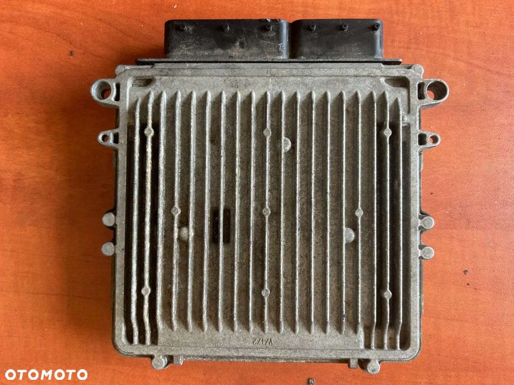 KOMPUTER MERCEDES A6469004300 0281016866 - 2