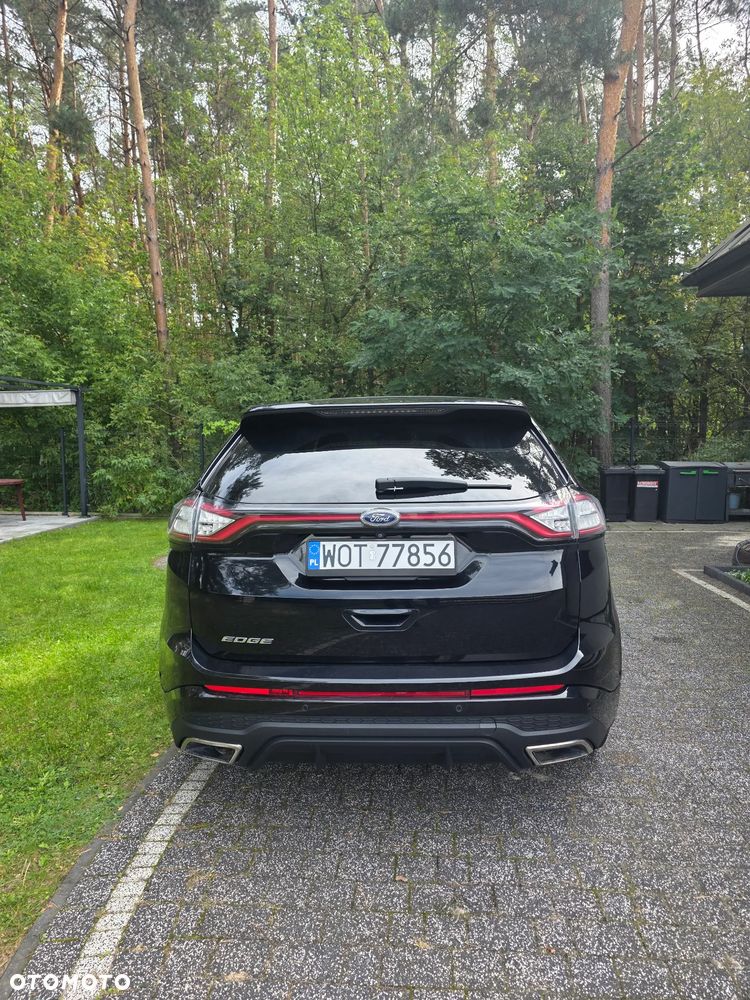 Ford Edge 2.0 TDCi Bi-Turbo 4x4 ST-LINE - 4