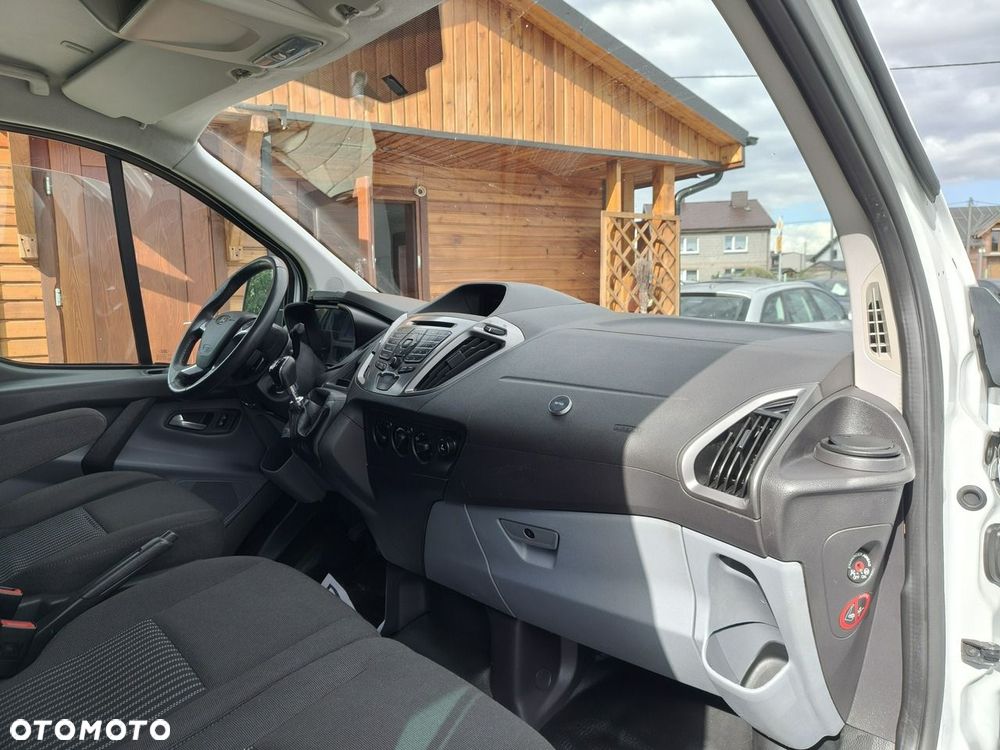 Ford Transit Custom - 19