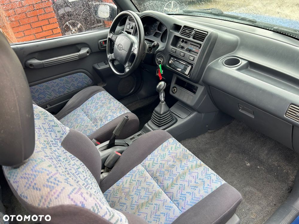 Toyota RAV4 - 20
