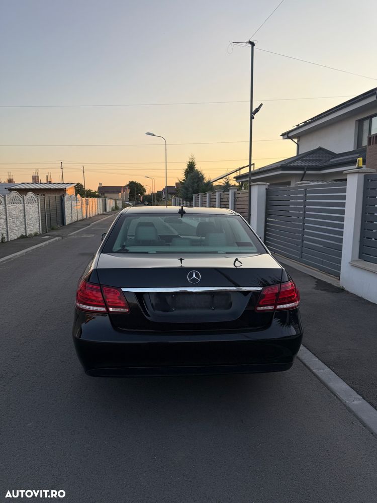 Mercedes-Benz E 200 BlueTEC 7G-TRONIC Elegance - 5