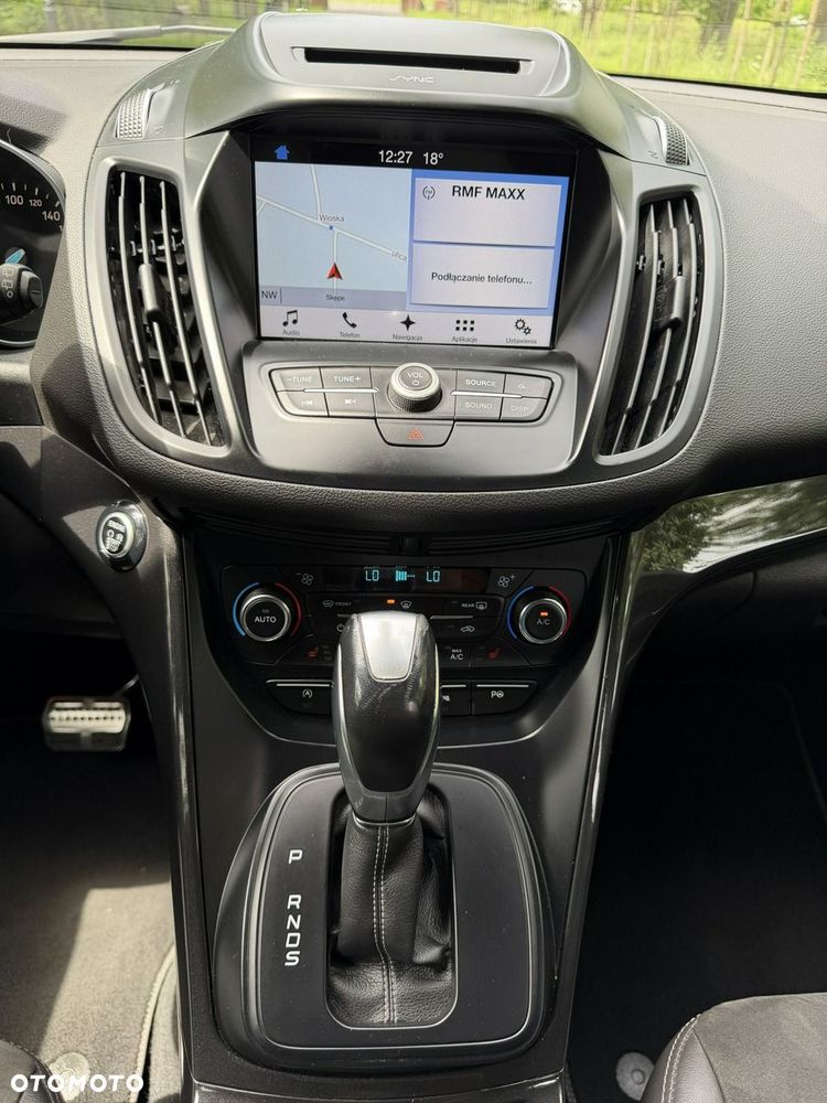 Ford Kuga - 38
