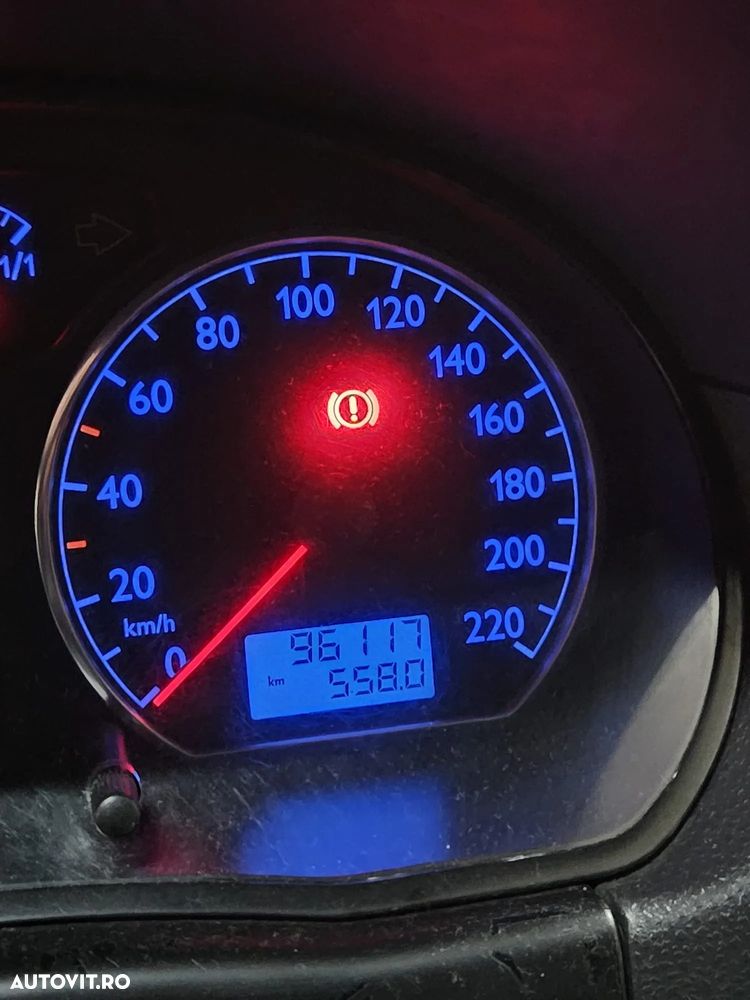 Volkswagen Polo 1.4 Highline - 5