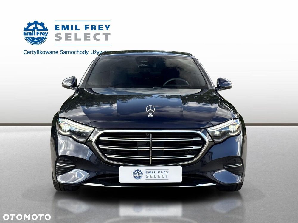Mercedes-Benz Klasa E - 9